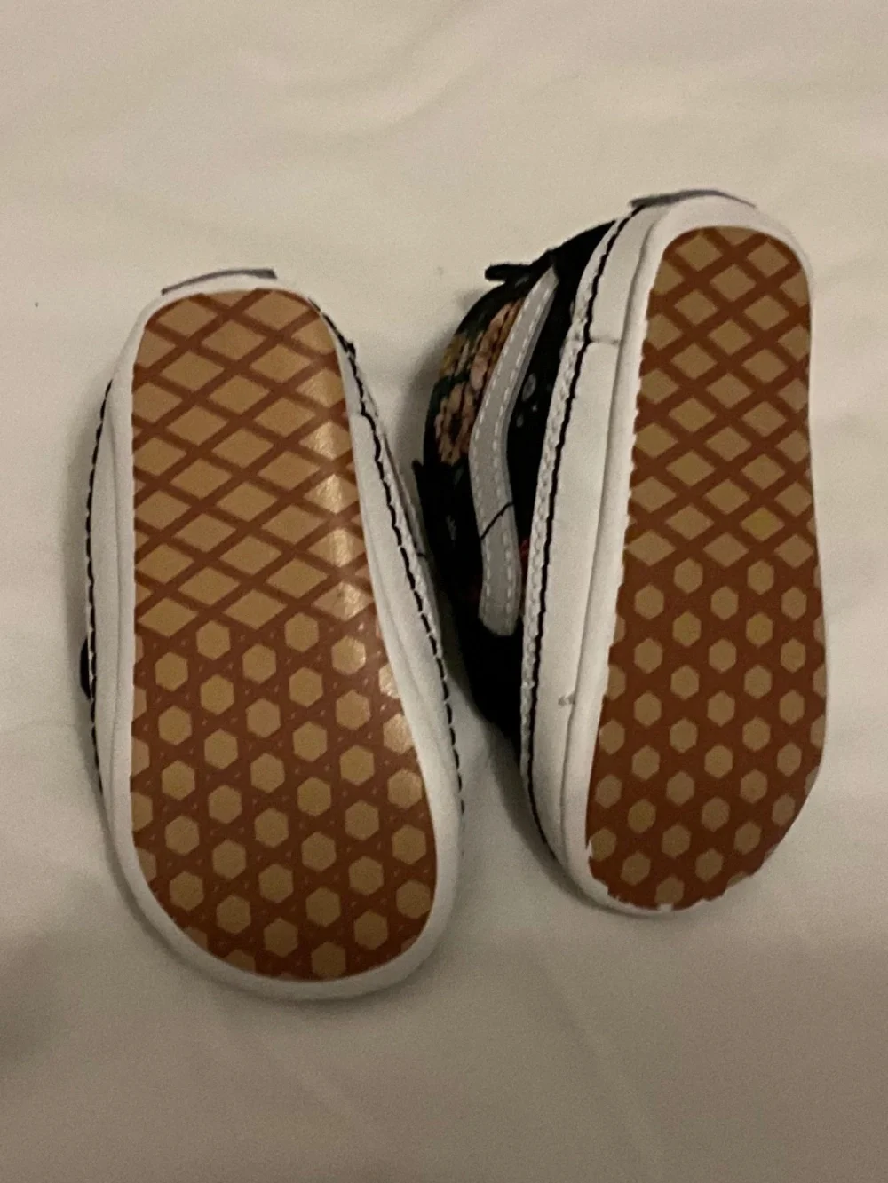 Vans Infant Sk8-Hi Crib butterfly floral black soft-bottom shoes Sz 3